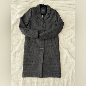 Abercrombie & Fitch Gray Plaid Pea Coat